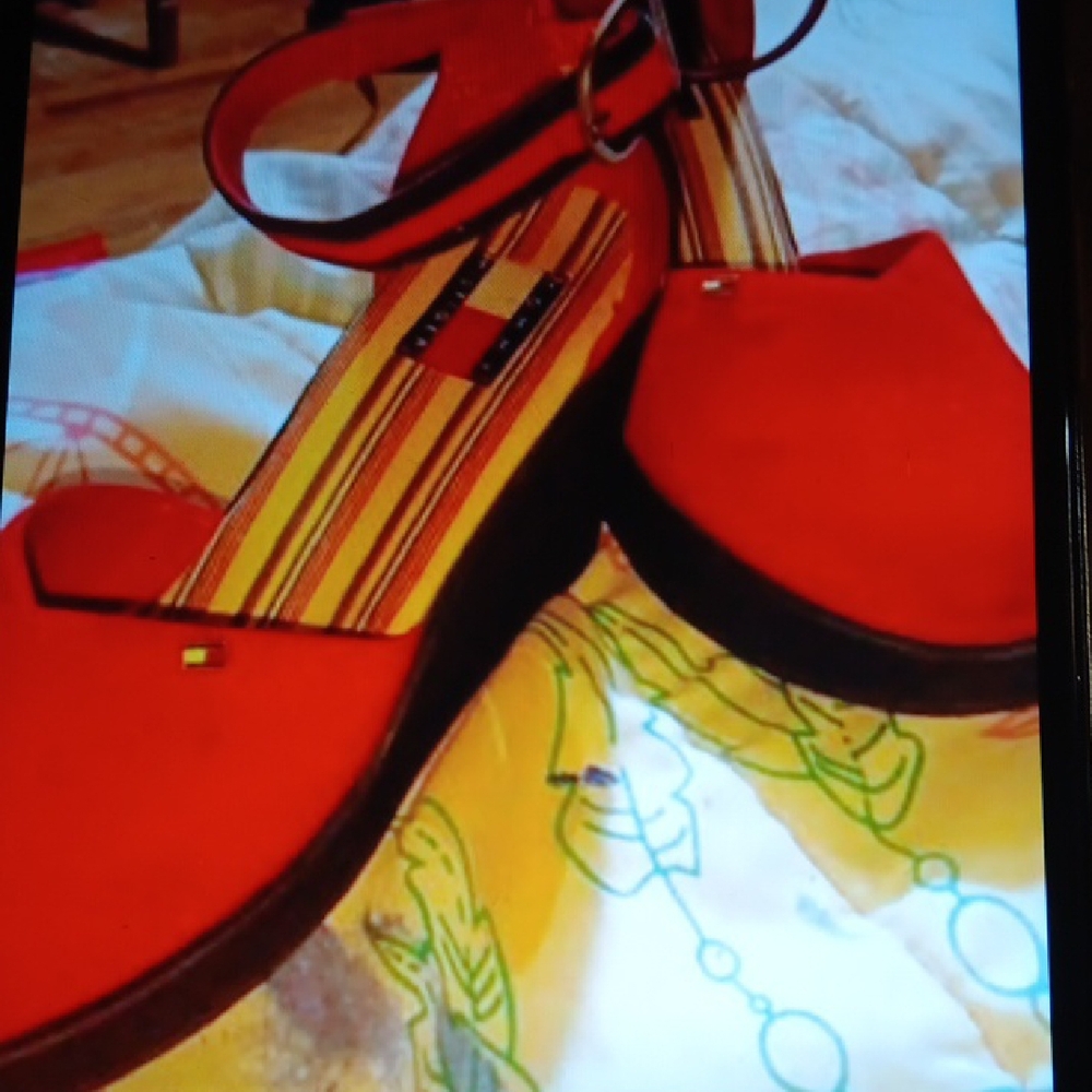 Tommy Hilfiger Red Womans(6) with Classic Elegance Heels